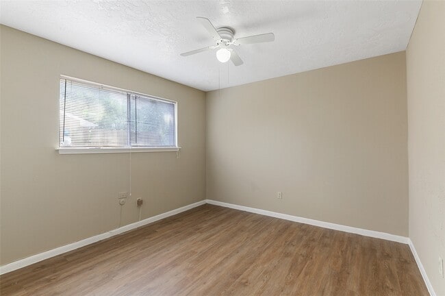 Photo - 10427 Huntington Pl Dr