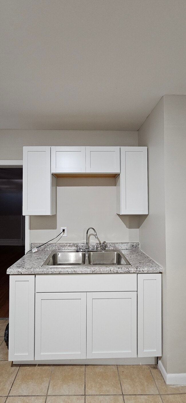 Photo - 759 Charles Ave Unit 1