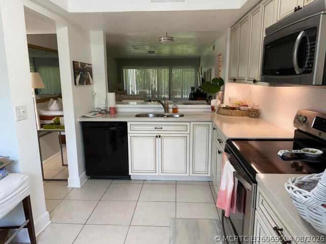 Photo - 1723 Embassy Dr Unit 103