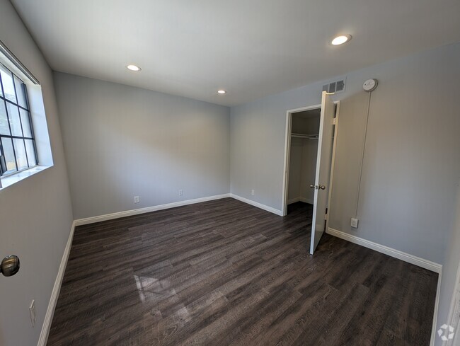 Building Photo - Meridian Hollywood Rental