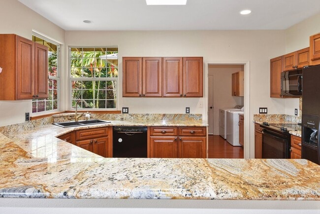Photo - Private 3 Bed/3 Bath Koloko Home: 1 Acre, ...