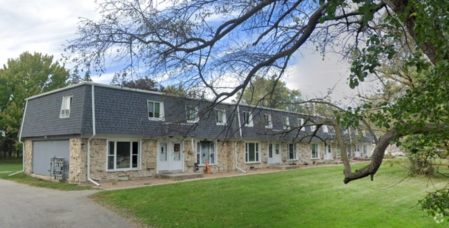 Building Photo - 717 S Timmers Ln Rental
