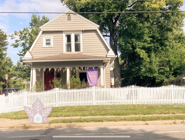 Cozy Cottage of Historic Irvington - Cozy Cottage of Historic Irvington House