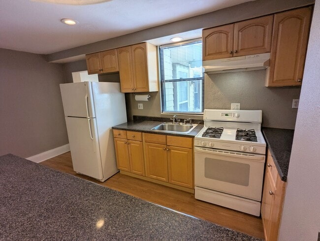 Photo - 2 Bedroom 1 Bathroom Single Family Home (S...