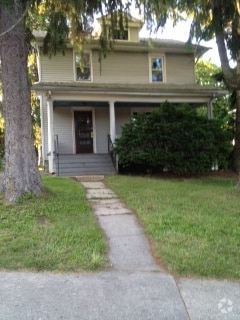 Building Photo - 123 W Broad St Rental