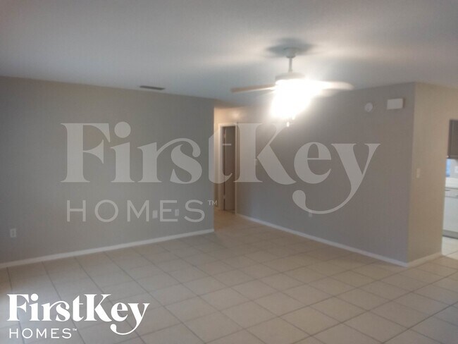 Photo - 3109 22nd Ave W