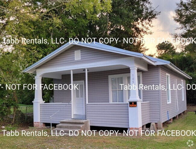 Building Photo - 105 Martin Luther King Jr St Rental