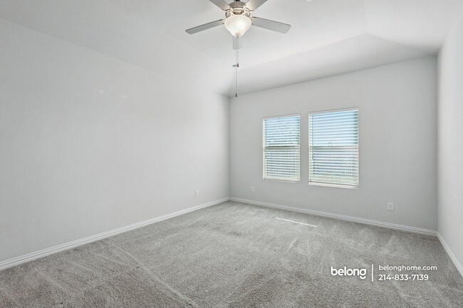 Photo - 2115 Clarion Dr