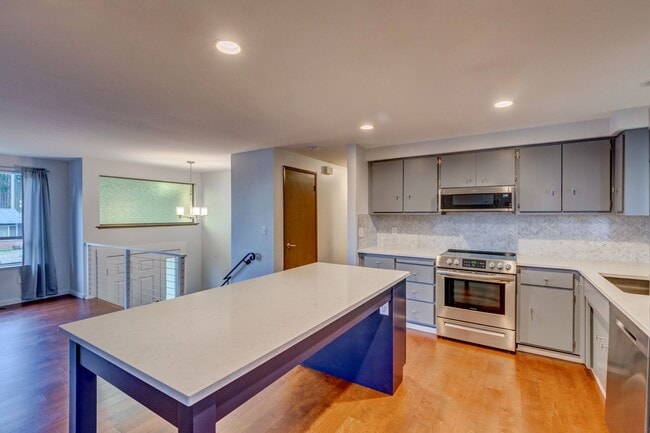 Photo - 4 Bedroom 3 Bath Home