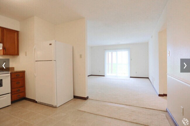 Building Photo - 3710 Santiago Dr Unit E Rental