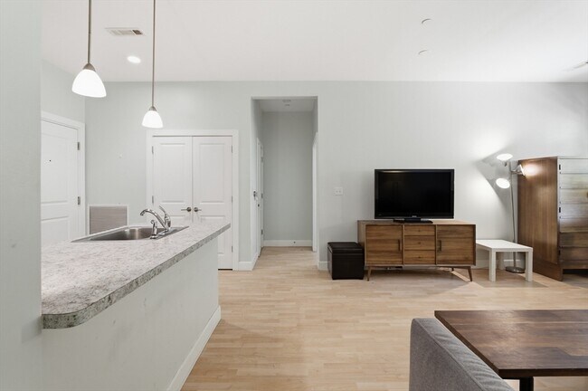 Photo - 1501 Commonwealth Ave Unit 106