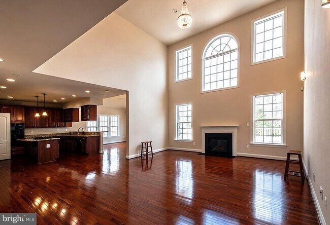 Photo - 15329 Colonel Tansill Ct