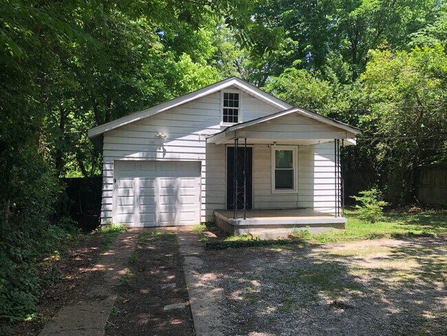 Photo - 2000 Young Ave Unit 2000 R