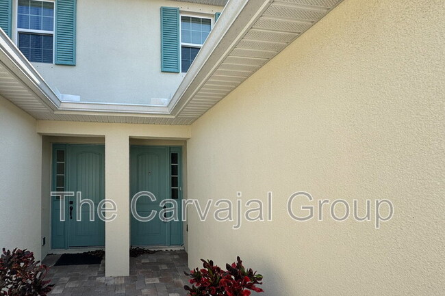 1017 Steven Patrick Ave