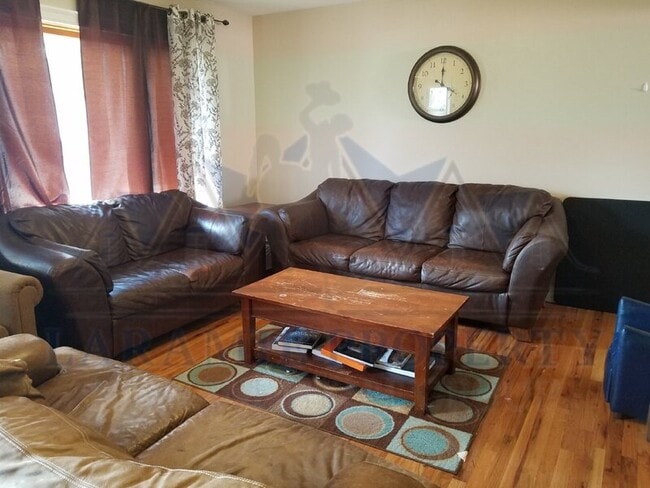 Photo - 1318 Shield St