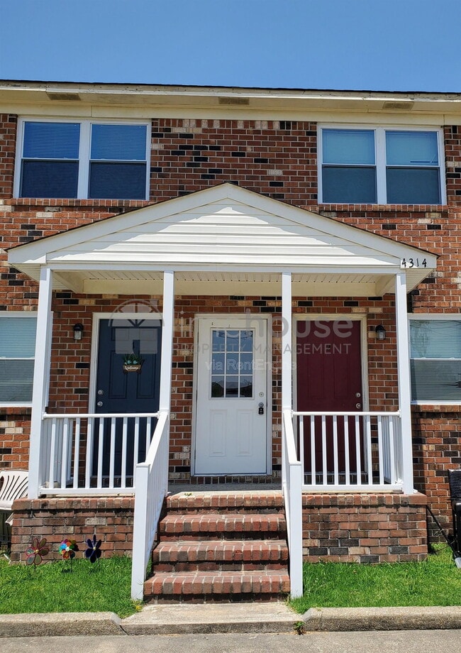 Building Photo - 4314 Dunning Rd Unit 4