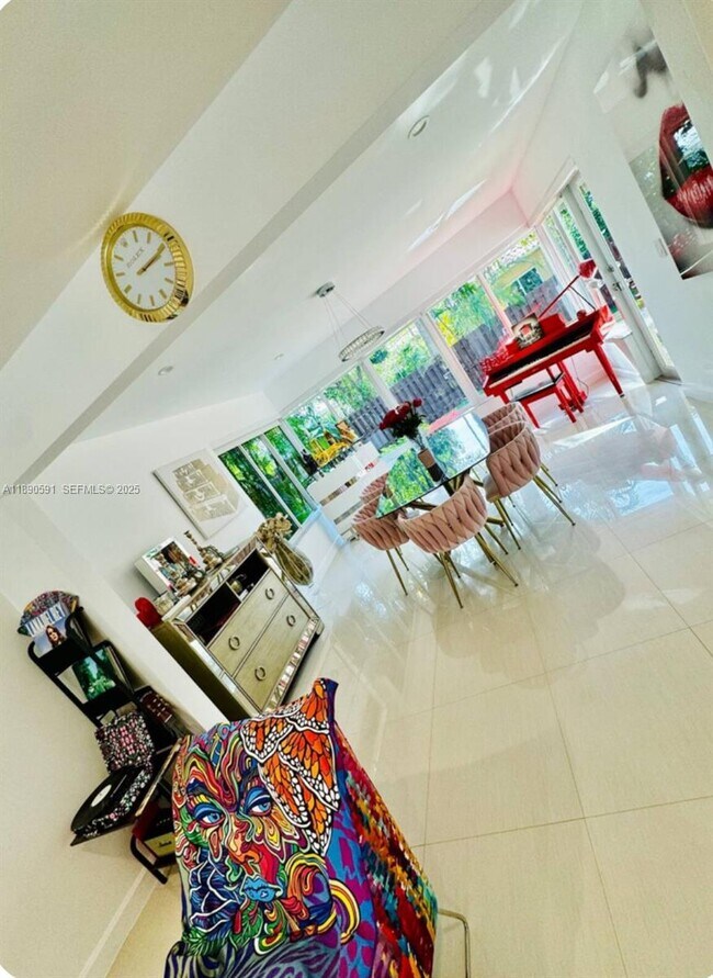 Photo - 9240 Byron Ave