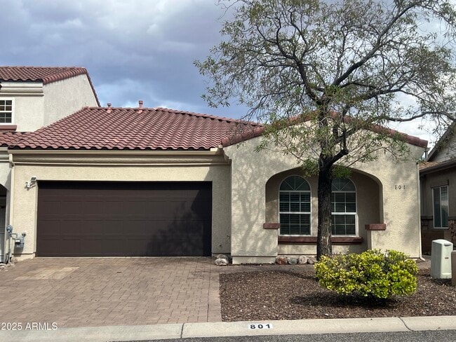 Building Photo - 801 Alfonse Rd Rental