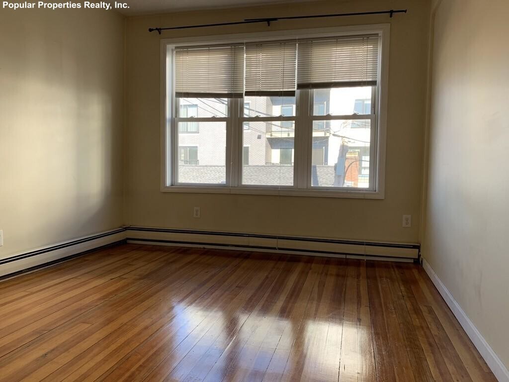 Photo - 5 Saybrook St Unit 1