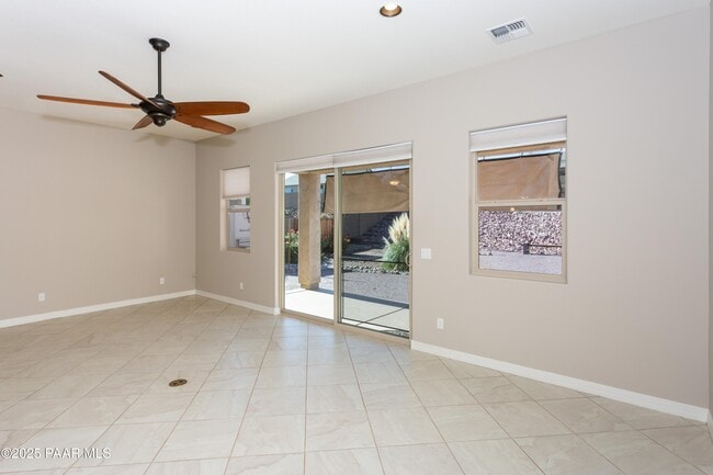 Photo - 6245 Searle Pl