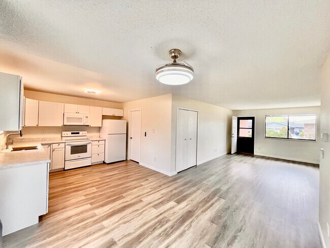 Photo - 2217 Bismarck Ct