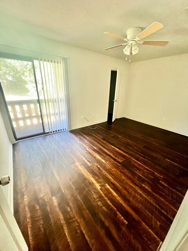 Photo - 1836 W Tharpe St Unidad C