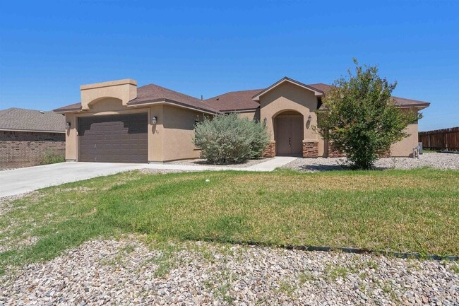 Photo - 120 Red Cloud Trl