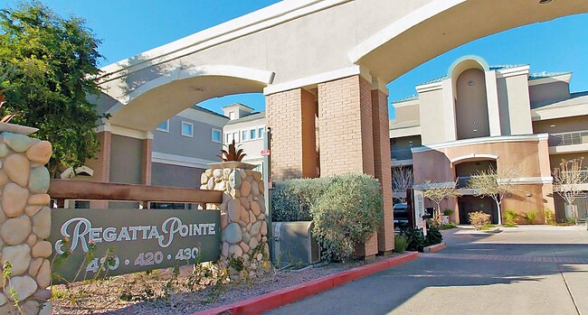 Photo - 420 W 1st St Unit 313