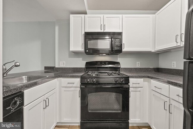 Photo - 800 4th St SW Unidad N325