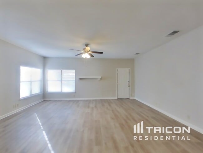 Photo - 7714 Clear Ridge Dr