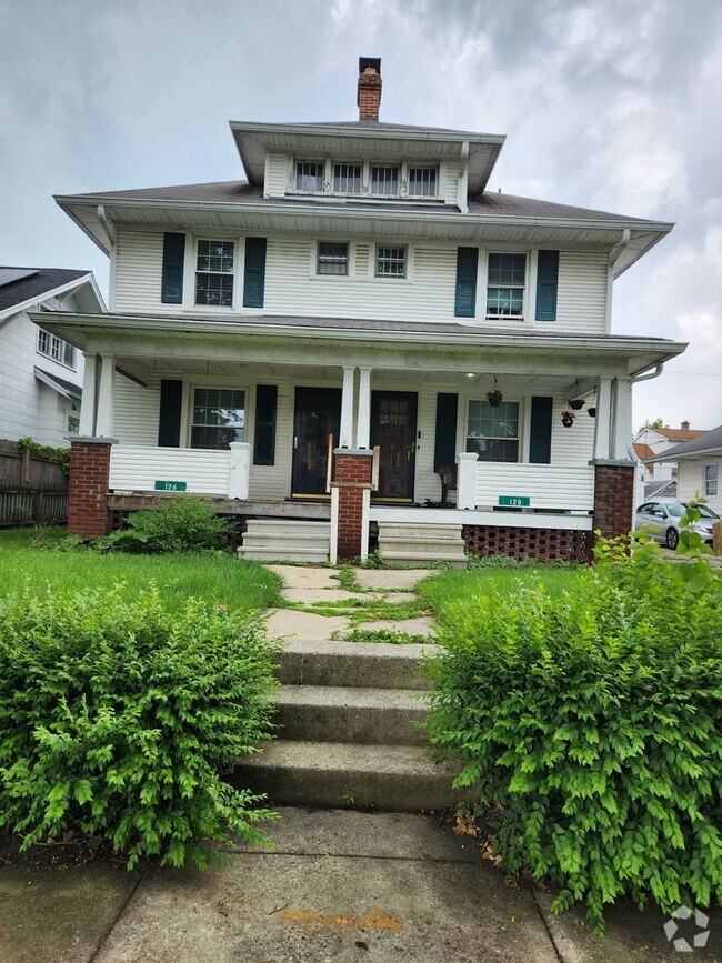 Building Photo - Duplex Unit 126 Englewood Rental