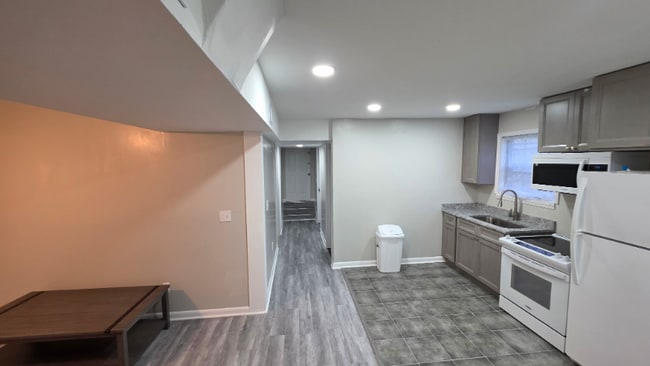 Photo - 4040 Knollbrook Dr NW