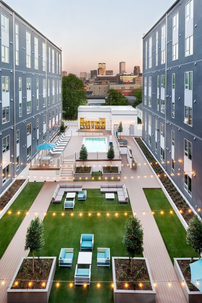 2424 TULANE Apartments New Orleans, LA