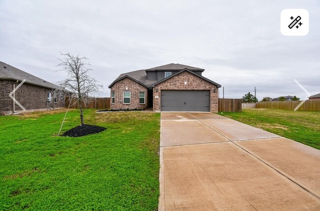 Photo - 305 Elm Patch Dr