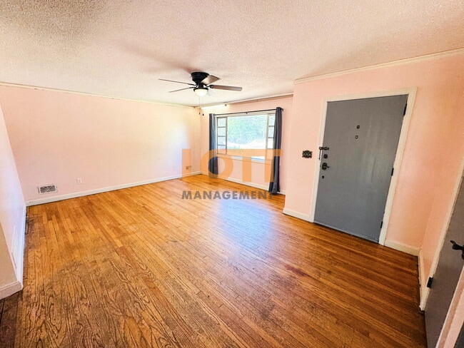 Photo - 214 Hunts Bridge Rd