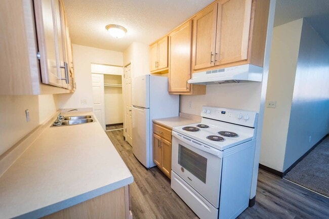 Century Oaks Apartments