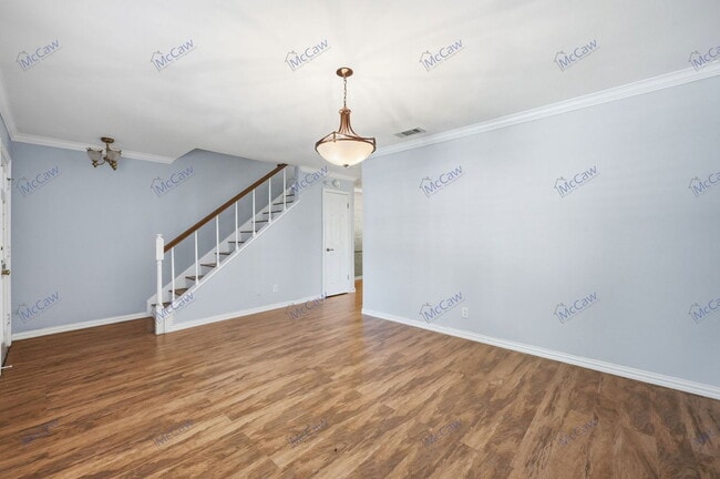 Photo - 1229 Roaring Springs Rd