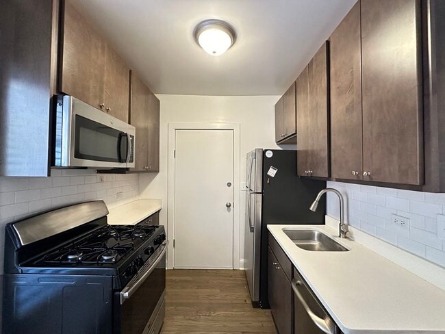 Photo - 2641 N Spaulding Ave Unit E3