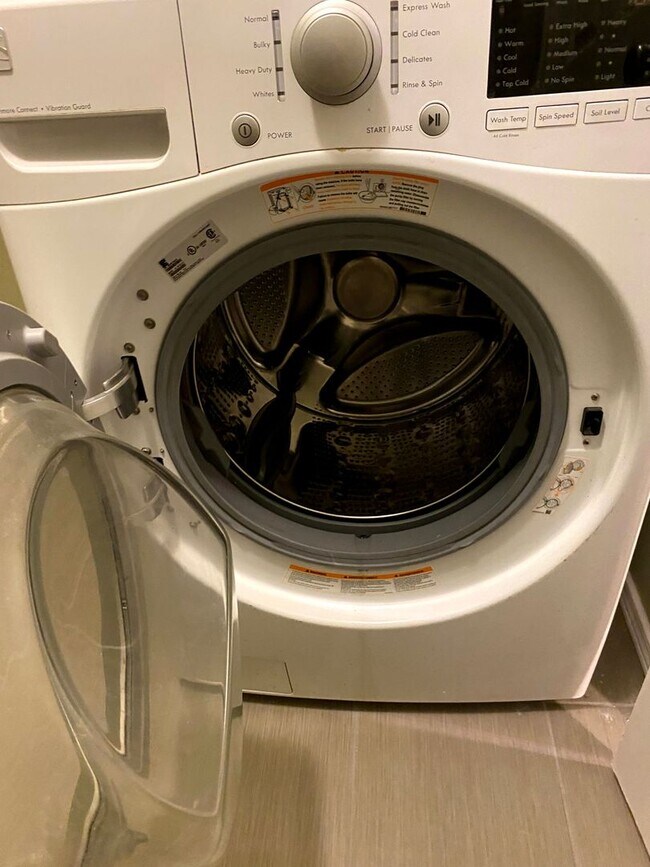 Photo - 2 Bedroom 1.5 Bath Town Home W/ Many Amenities