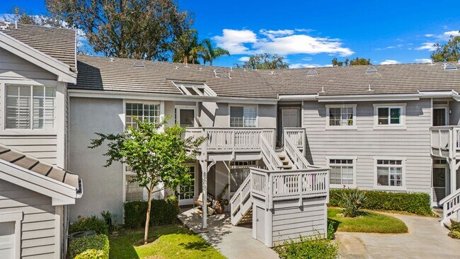 13 Campton Pl