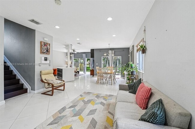 Photo - 3228 SE 3rd Dr