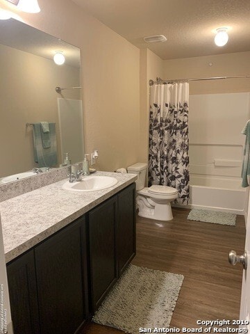 Photo - 5102 Everett Loop