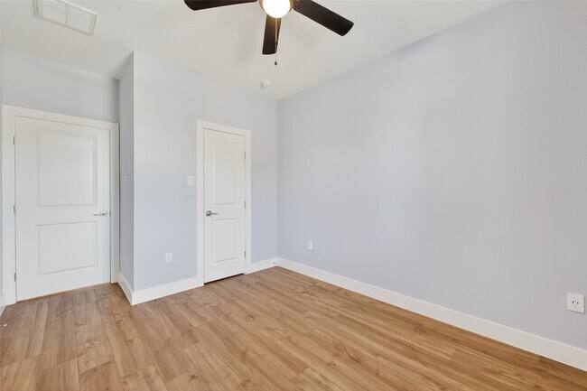 Photo - 10021 Alfred Ln Unidad A