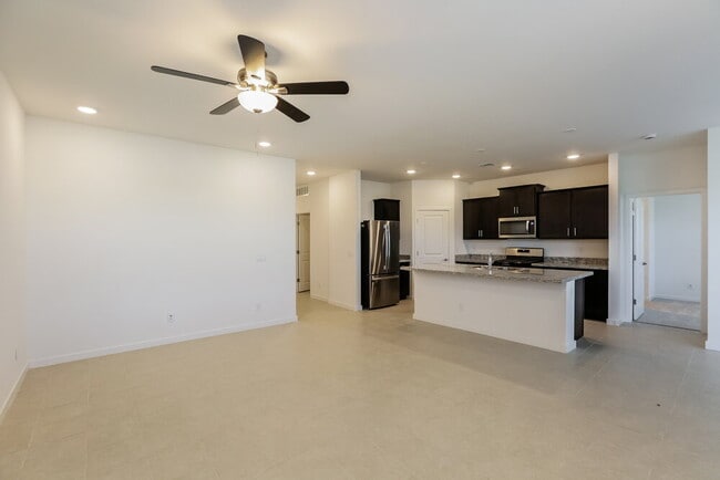 Photo - 25258 N 144th Dr