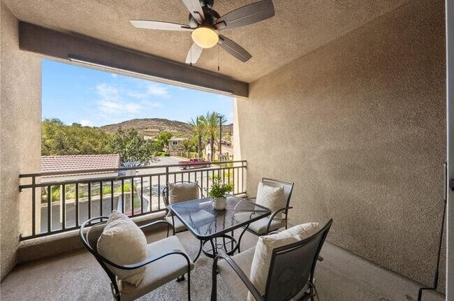 Photo - 35816 Hazelhurst St Unit 1
