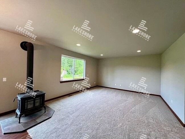 Photo - Spacious and Secluded 4 Bed 2 Bath Monroe Home w/ Beautiful Views!!