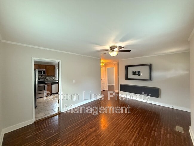 Photo - 516 Concordia Ave