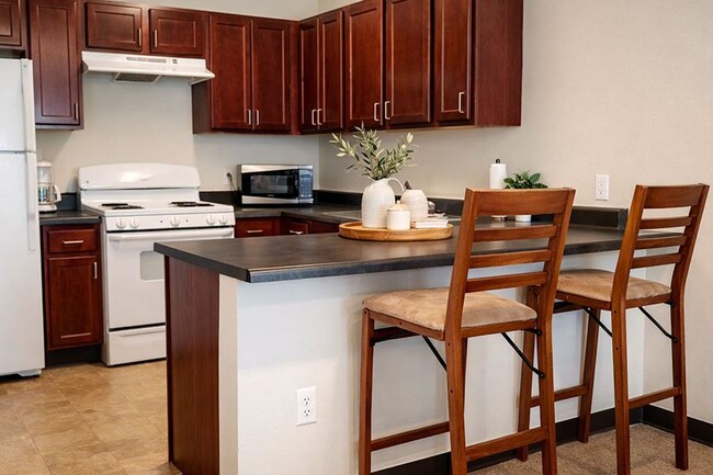 CORNERSTONE APARTMENTS