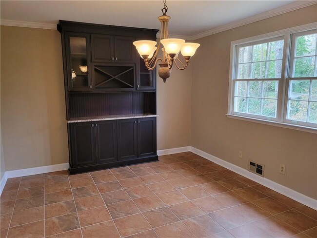 Photo - 3232 Woodlynne Way