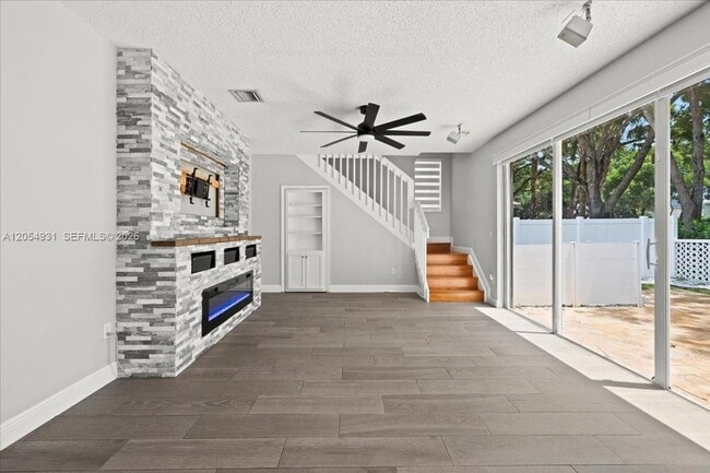 Photo - 5014 SW 155th Terrace